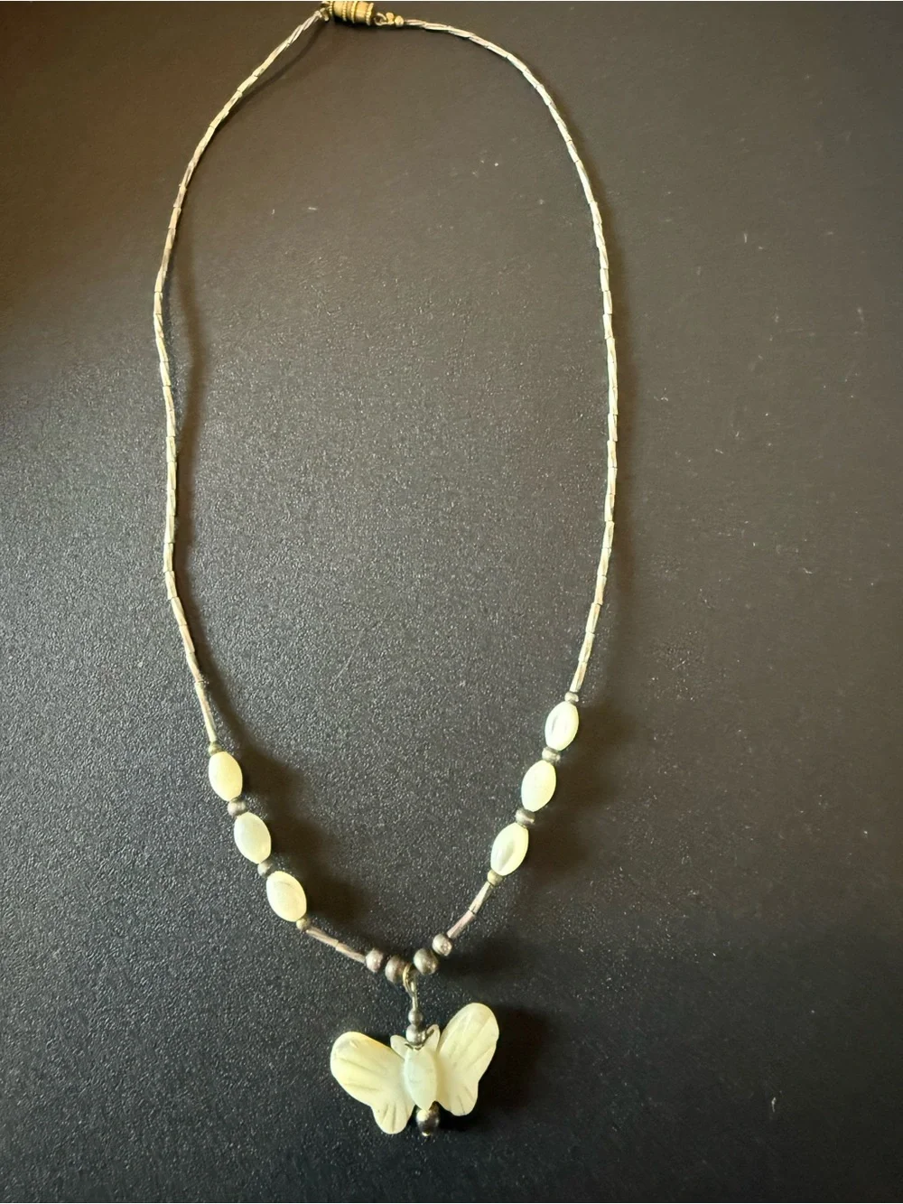 Vintage Mother of Pearl and Sterling Silver Necklace - Picture 2 of 3